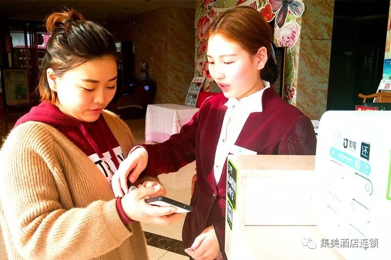 開元店來(lái)了“新朋友” 小舉措打動(dòng)客戶心