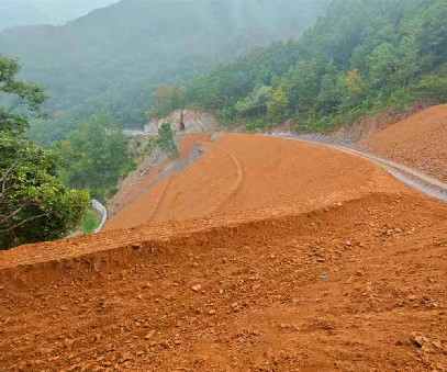 雙河金礦 |筑牢生態(tài)屏障，鋪就“三生共贏”之路